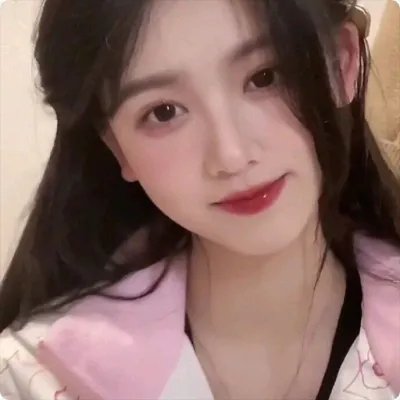 在此一群